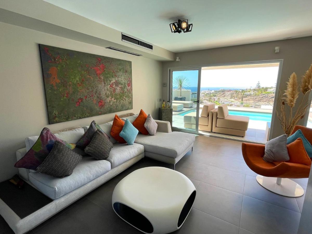Luxury Villa Morelli With Seaview & Heated Pool มาสปาโลมาส ภายนอก รูปภาพ